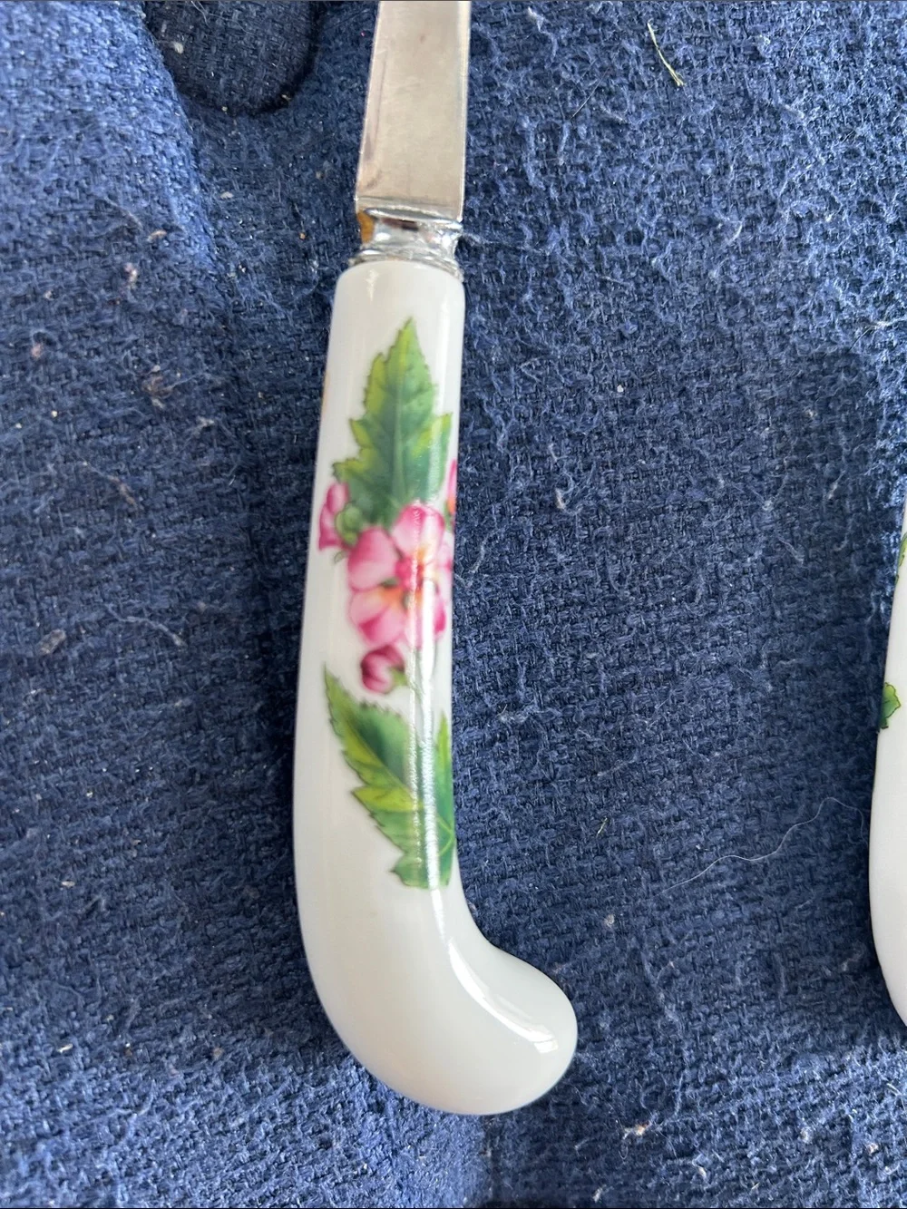Royal Worcester Herbs Sheffield England Vegetable Serving Spoons (2) 1990